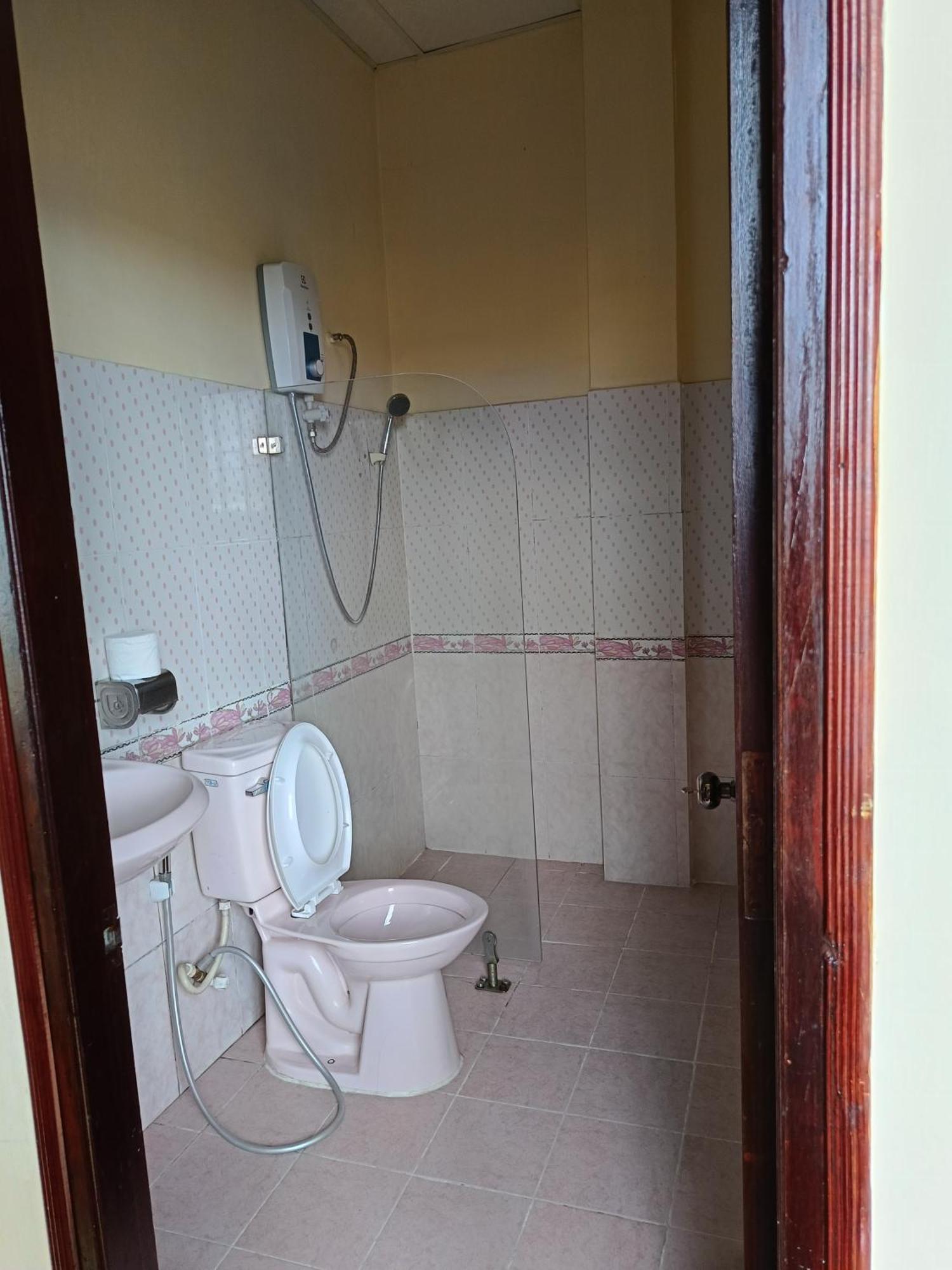 Hotel Khach San Lan Dai Đà Lạt Exterior foto